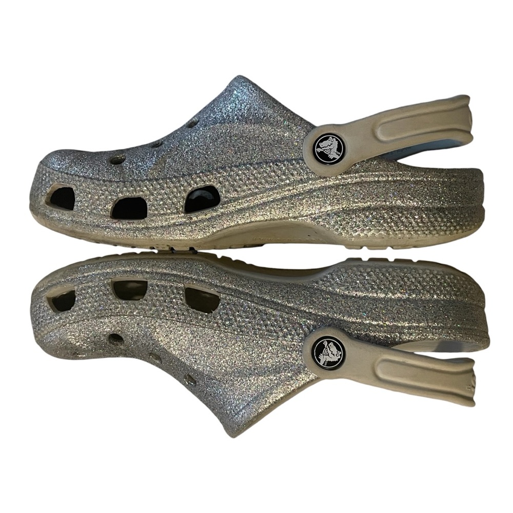Crocs Women’s Classic Baya Clog with Heel Strap in Silver Glitter Size 7 - Picture 7 of 9